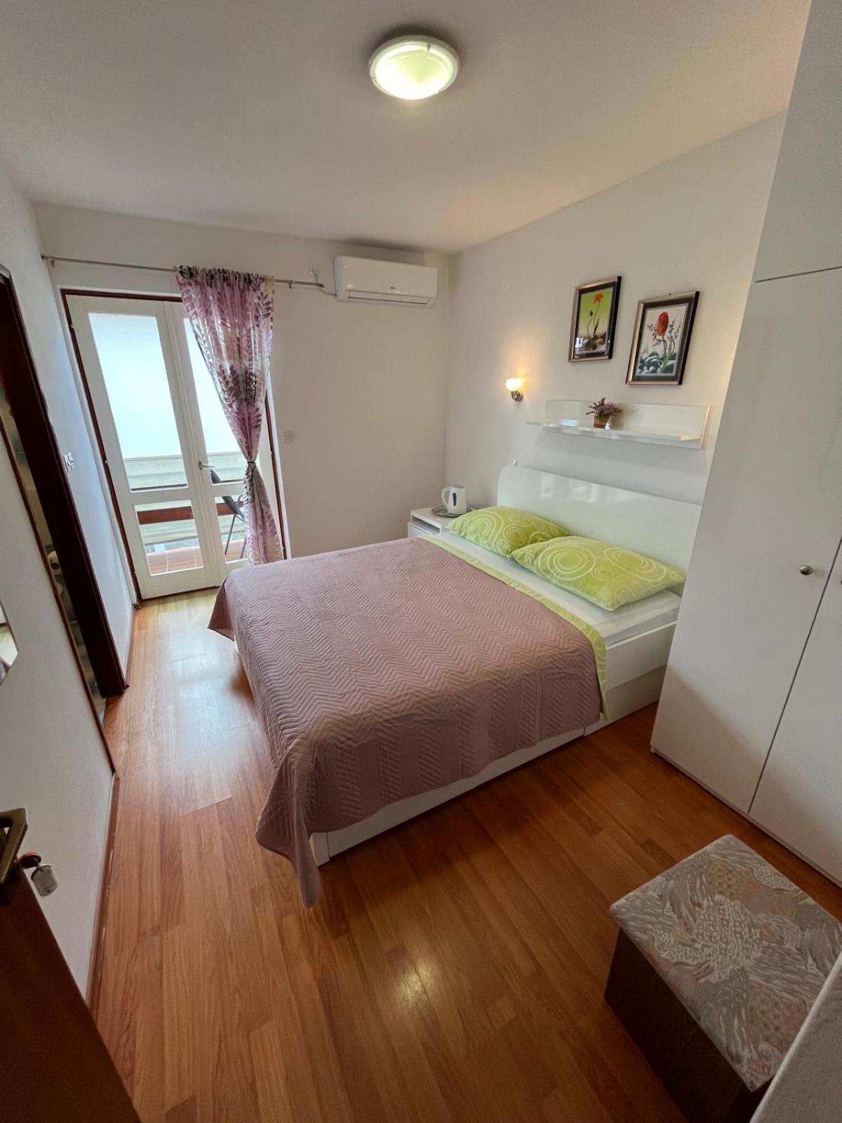 Apartmani Ana Juricev Vodice Exterior foto