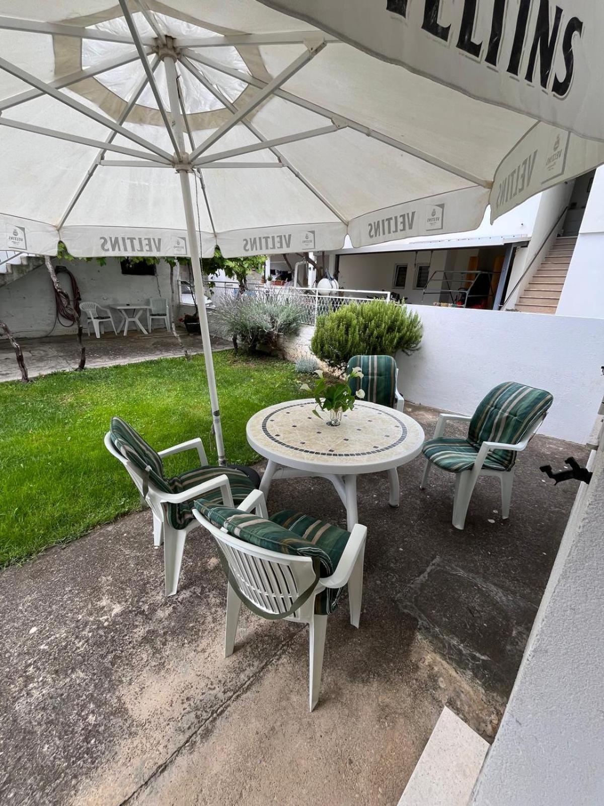 Apartmani Ana Juricev Vodice Exterior foto